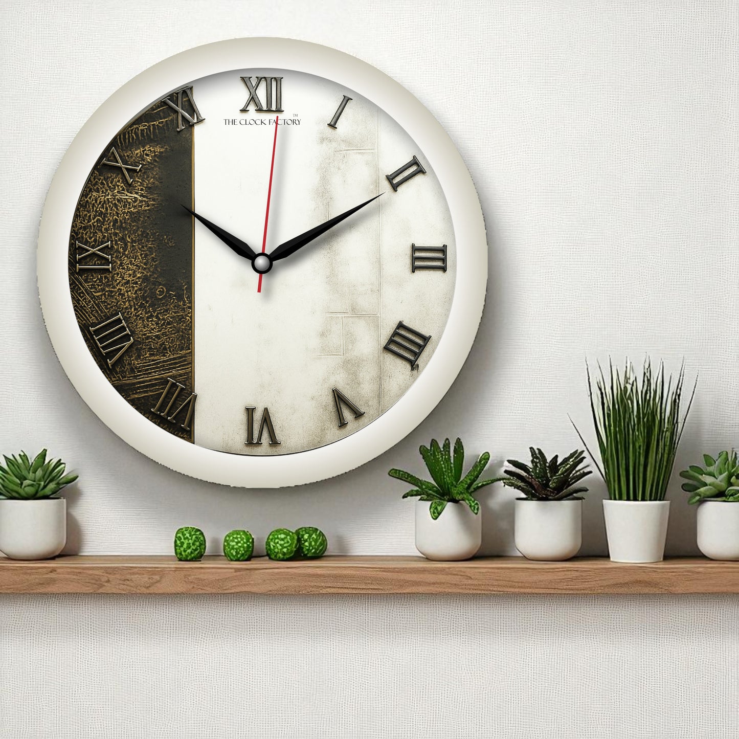 Elegant 11-Inch Roman Numeral Wall Clock – Vintage Dual-Tone Design, Plastic Frame